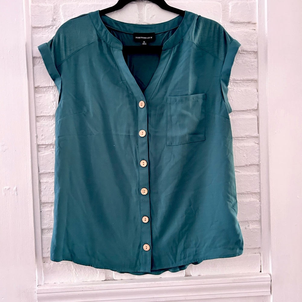 Fortune & Ivy never worn teal blouse